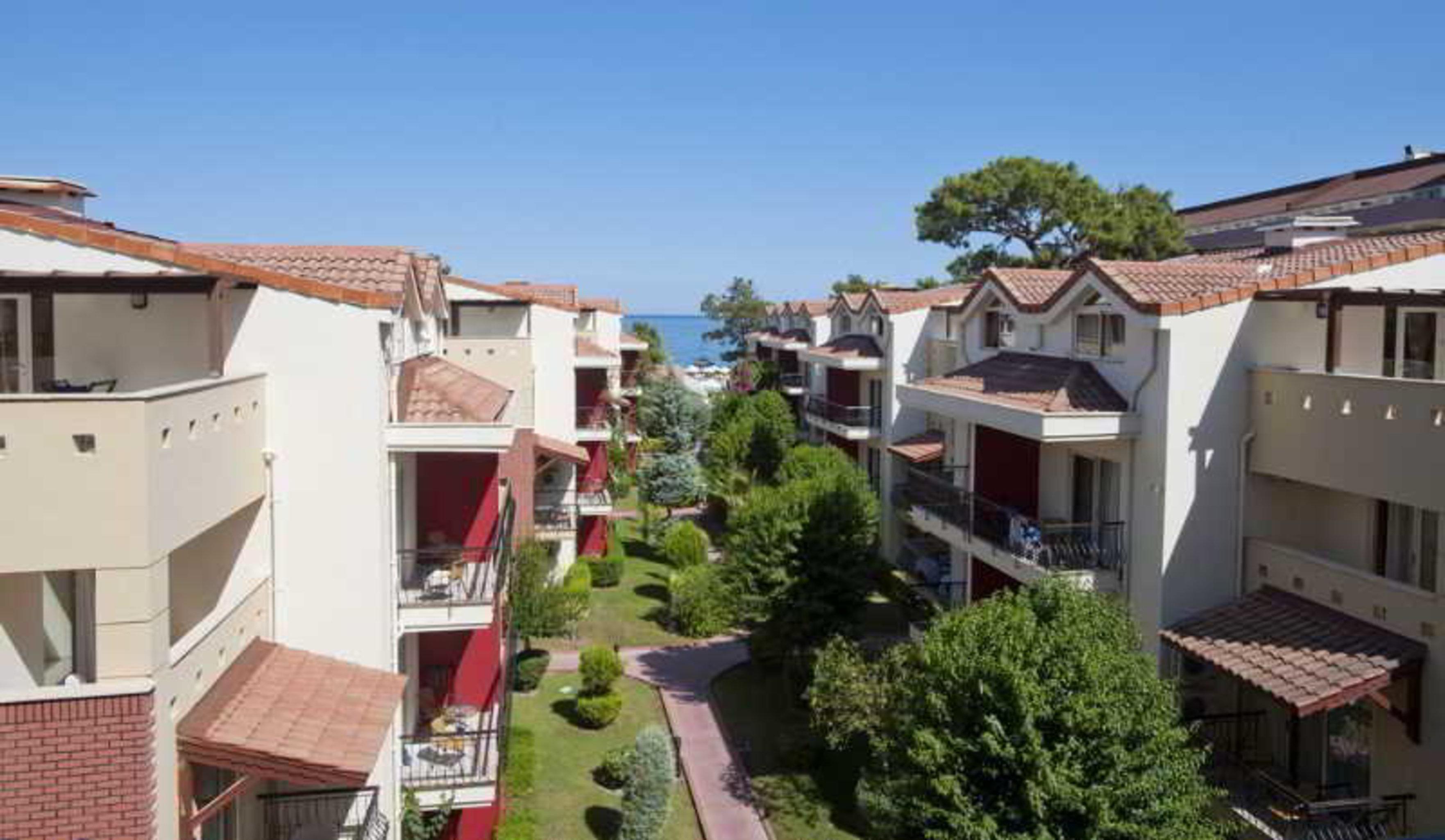 Crystal Aura Beach Resort & Spa Kemer Exterior photo