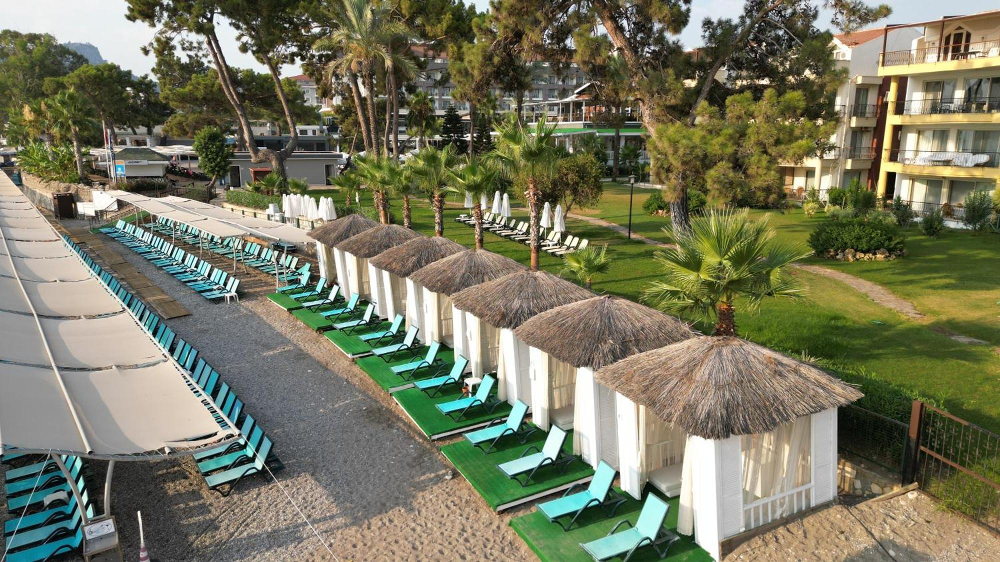 Crystal Aura Beach Resort & Spa Kemer Exterior photo